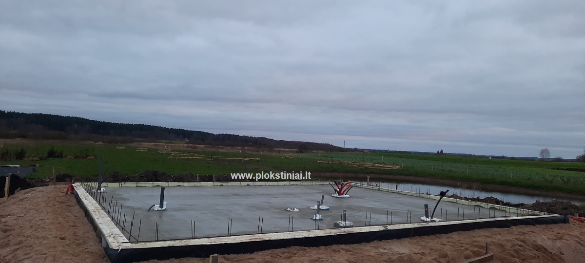 Poliniai pamatai.  Polinių pamatų įrengimas